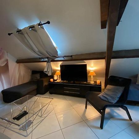 Studio Cosy A 35 Mn De Paris. 科尔贝－埃索讷 外观 照片