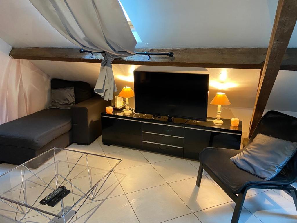 Studio Cosy A 35 Mn De Paris. 科尔贝－埃索讷 外观 照片